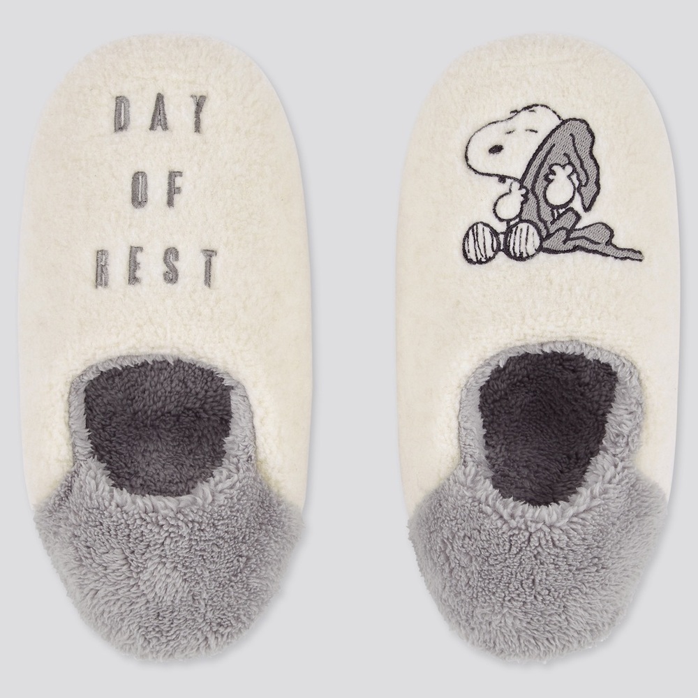 WOMEN PEANUTS HOLIDAY COLLECTION FLEECE SLIPPERS